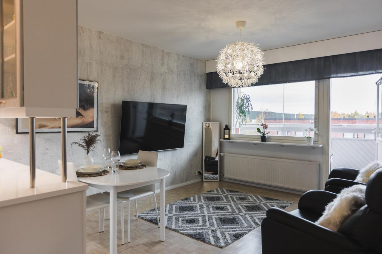 Penthouse With Sauna - King Size Bed - Free Wifi! 罗瓦涅米 外观 照片